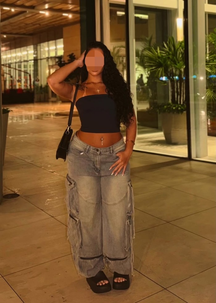 RECIÉN LLEGADA VENEZOLANA FIESTERA EN BILBAO 24H
