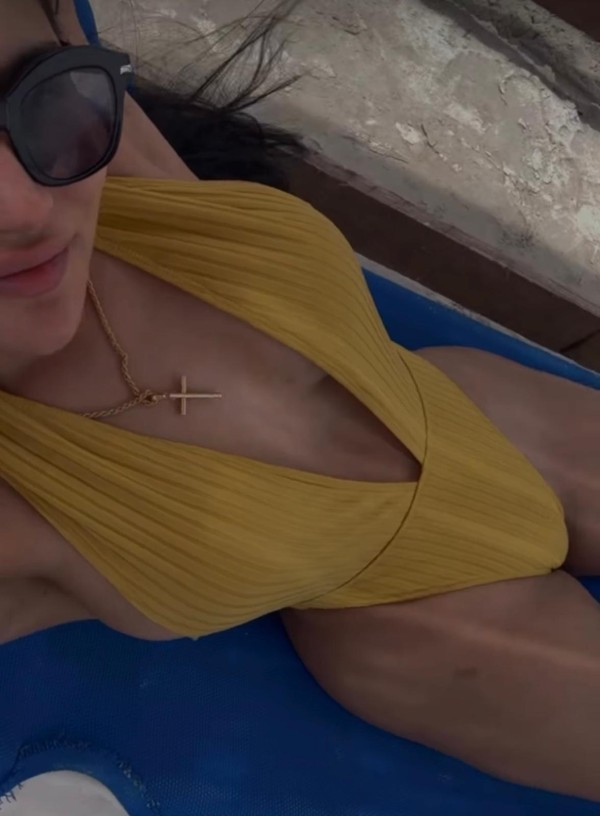 VALERIA RECIEN LLEGADA MUY CALIENTE Y CACHONDA