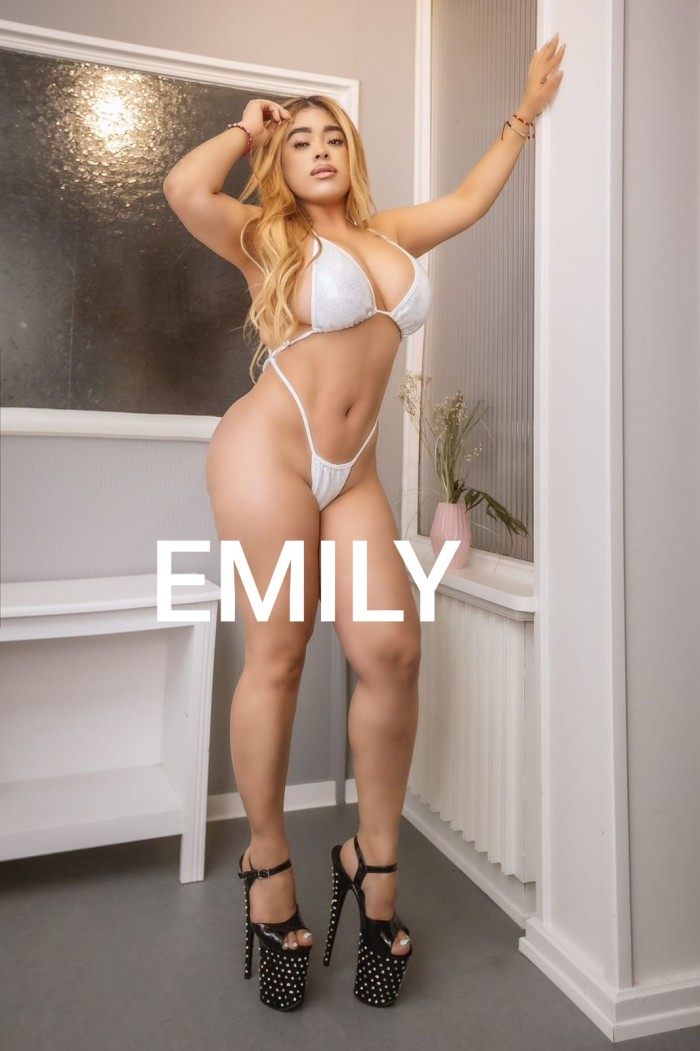 EMILY EN GARRUCHA MOJÁCAR
