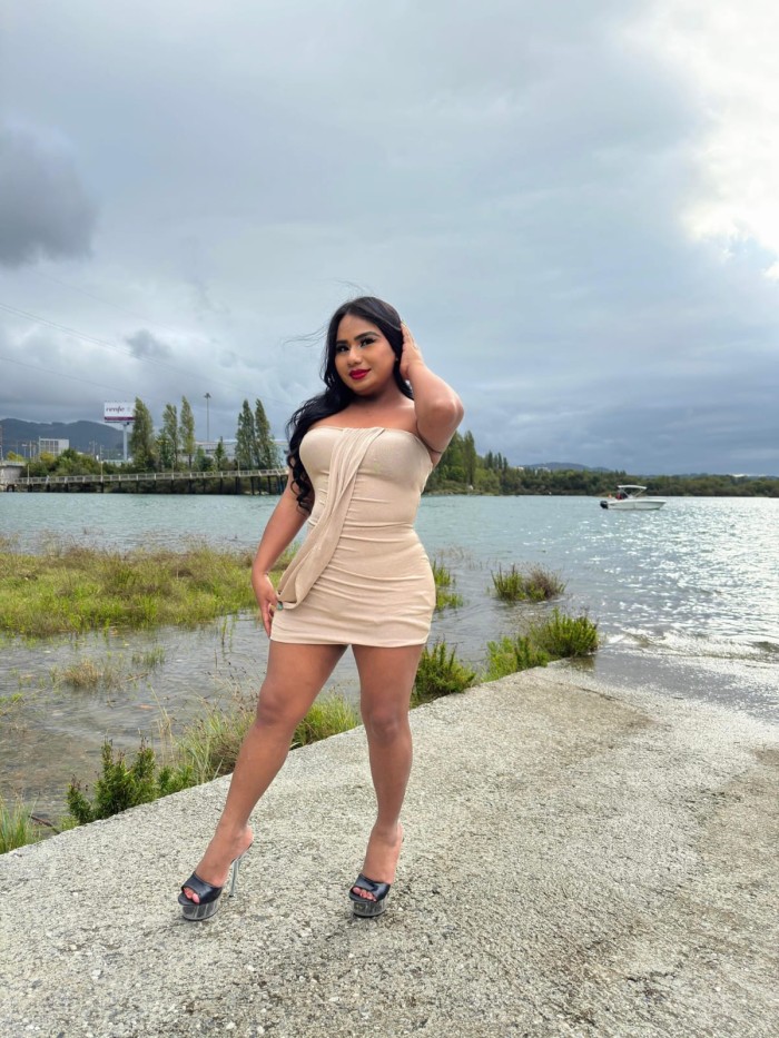 Trans. Ariadna soy todo lo que busca activa pasiva