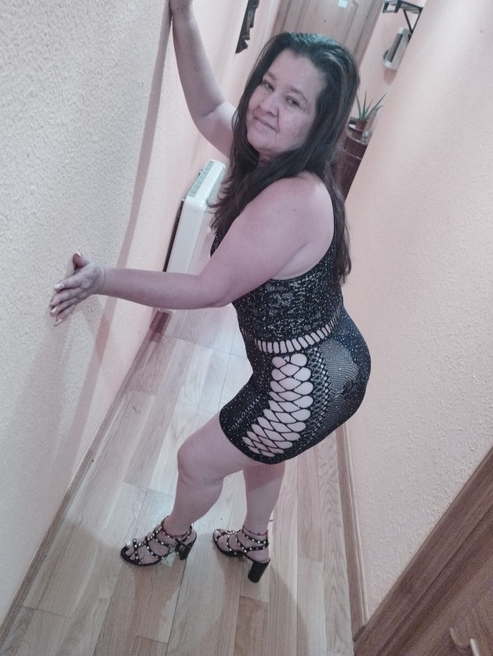 Madurita culona colombiana 24