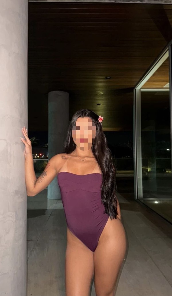 HERMOSA LATINA AMOROSA FULL FIESTERA MUY ATREVIDA EN !!MÁLAGA!!