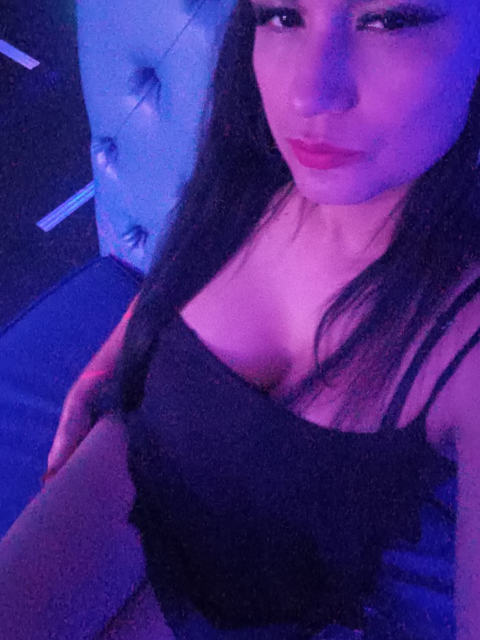 HERMOSA SENSUAL APASIONADA DESEOSA DE SEXO