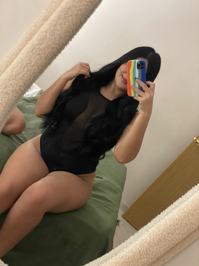 NOVEDAD DIRECTO A TU CAMA SOFIA 20 AÑOS CALIENTE