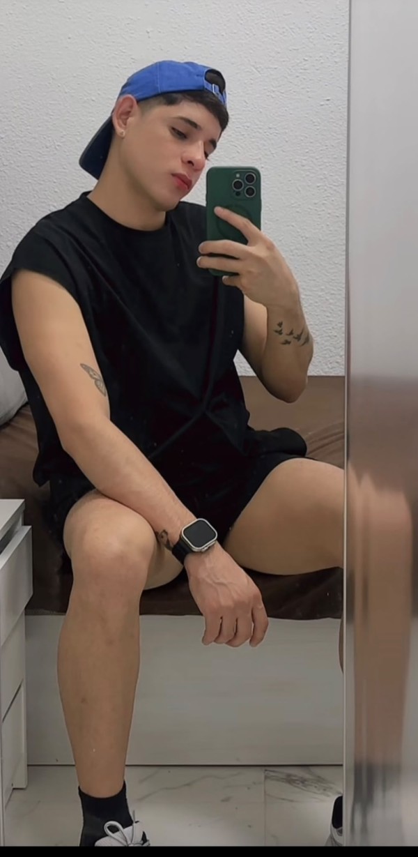 Dominante caliente Fiestero. Jugueticos sexuales