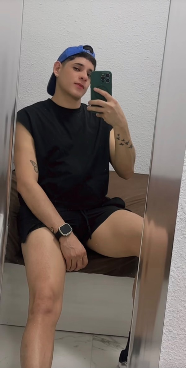 Fiestero dominante cachondo y muy sexy