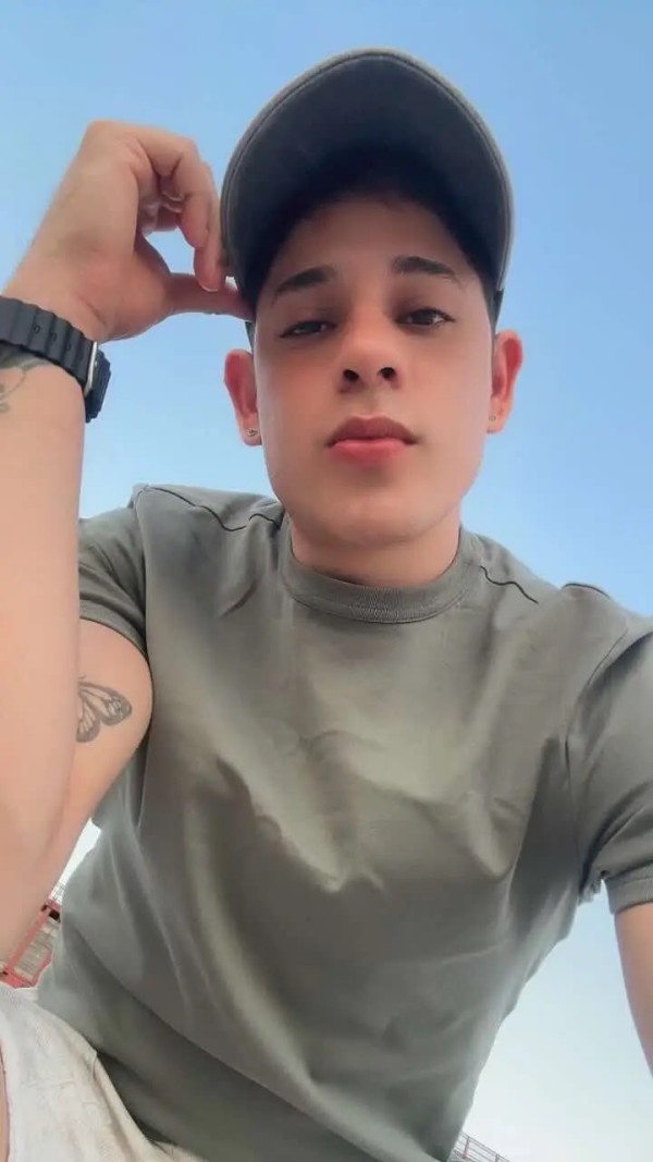 Santiago Latino chico nuevo en tu ciudad. Fiestero