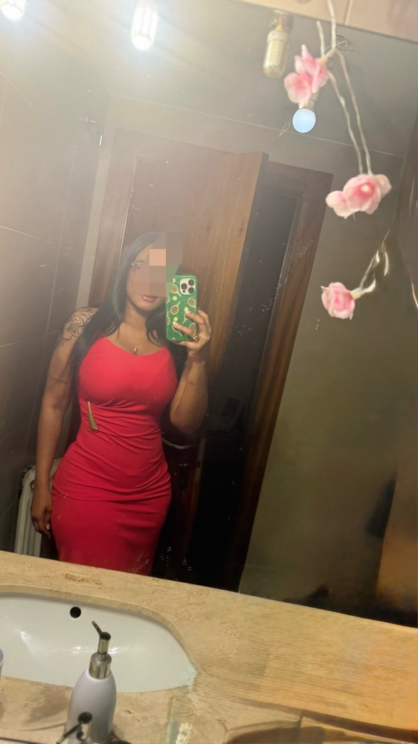 FIESTERA DELICIOSA ARDIENTE IMPLICADA CACHONDA COMPLACIENTE