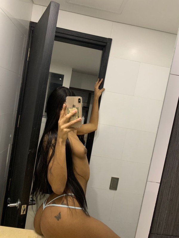 Chica tranx sexi morenita exclusiva nueva en la ci