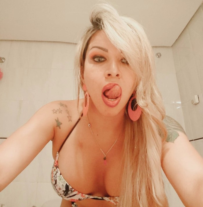 Masajista trans camilla final feliz Pozuelo de Ala