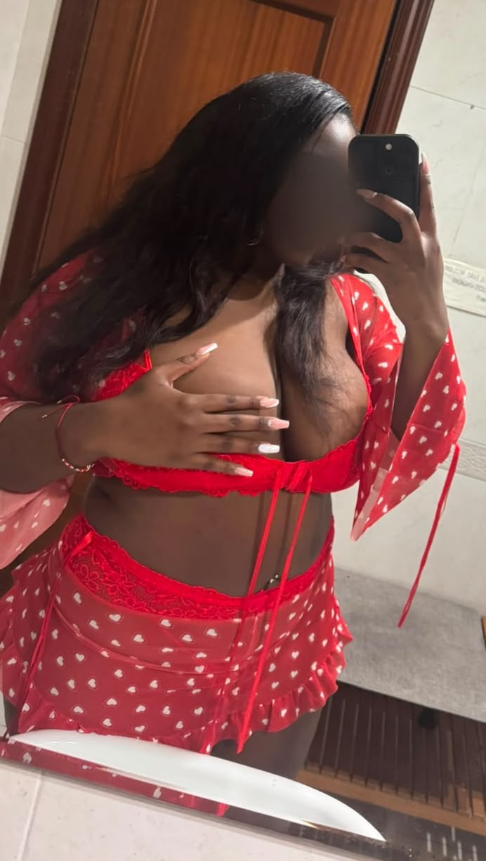 CARLA CHICA CARIÑOSA LLEGA EN TU CIUDAD