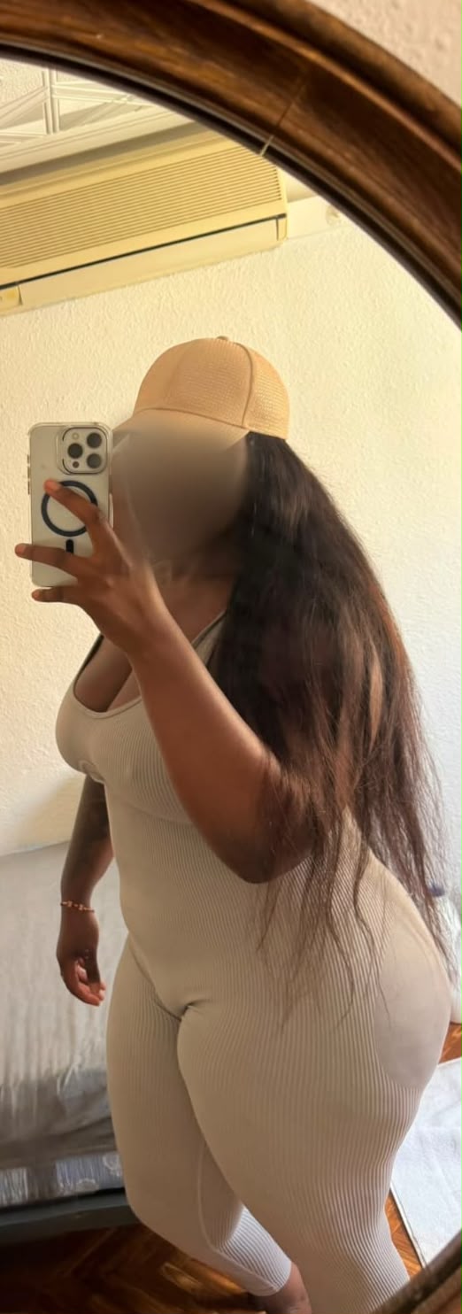 CARLA CHICA CARIÑOSA LLEGA EN TU CIUDAD