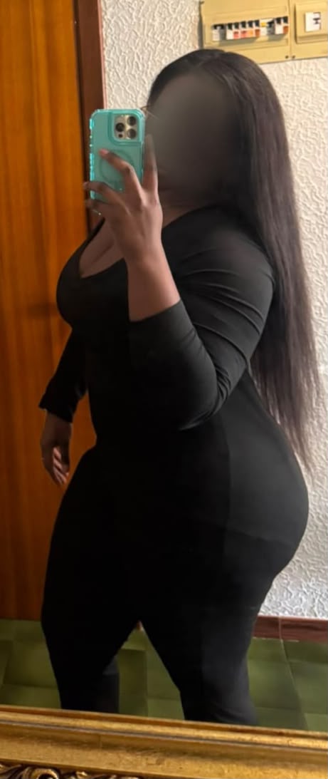 CARLA CHICA CARIÑOSA LLEGA EN TU CIUDAD