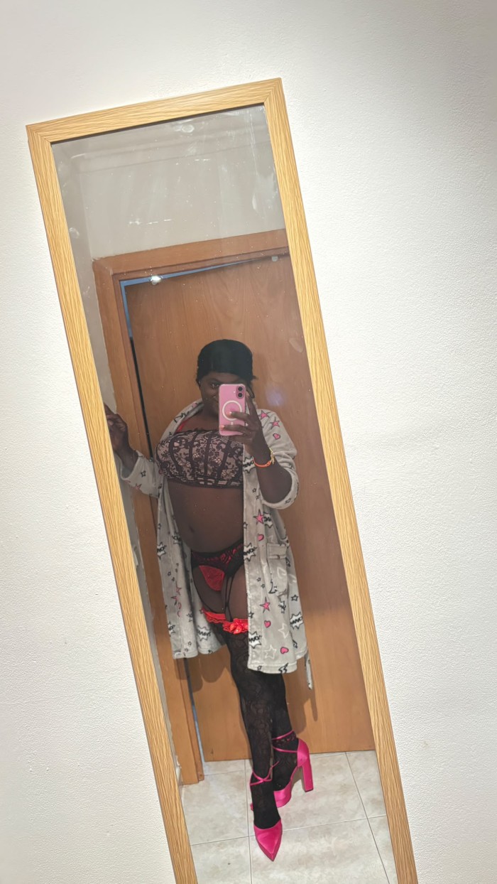 TRANS ARDIENTE SENSUAL APASIONADA DESEOSA DE SEXO