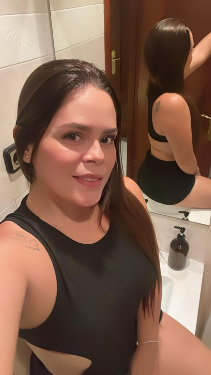 Atrevida, Caliente y Simpática