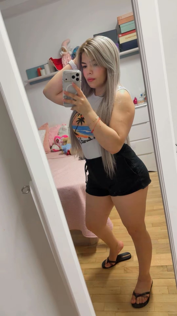 ARDIENTE SENSUAL APASIONADA DESEOSA DE SEXO