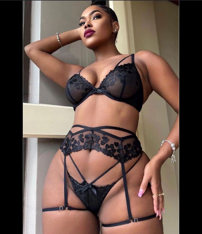 NOVEDAD LATINA CHOCHITO HÚMEDO SEXO A FULL 24H