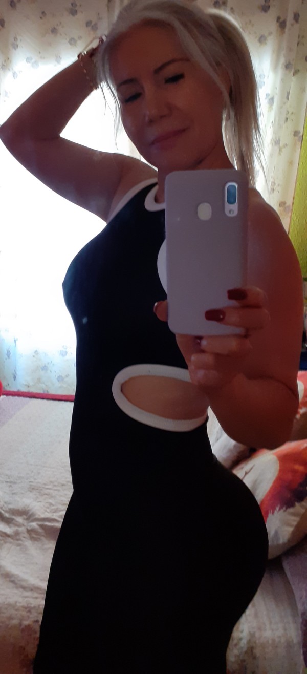 CHILENA PRIMERA VEZ EN VITORIA. TRATO DE NOVIOS