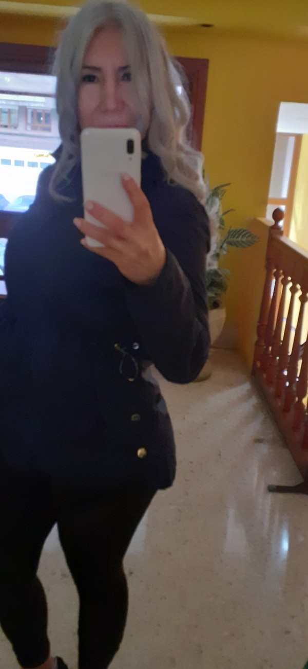 CHILENA PRIMERA VEZ EN VITORIA. TRATO DE NOVIOS