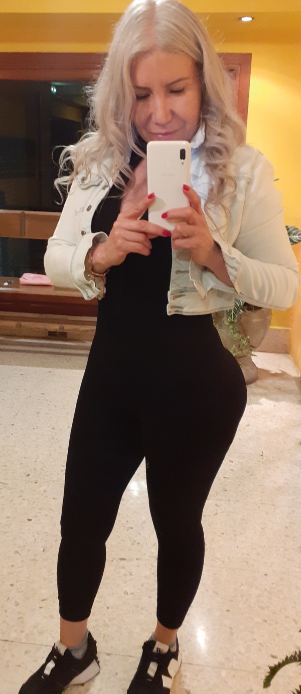 CHILENA PRIMERA VEZ EN VITORIA. TRATO DE NOVIOS