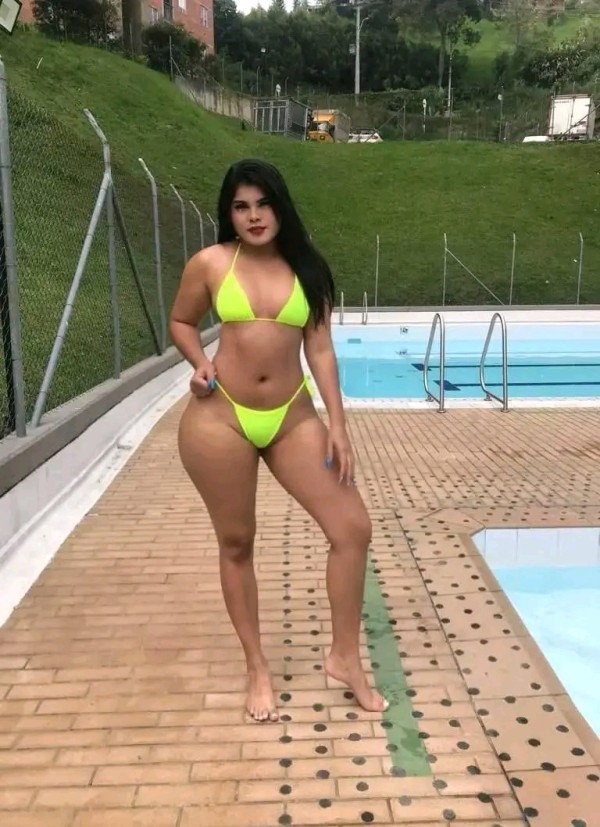 TOTALMENTE MORBOSA, TU MUÑEQUITA TRAVIESA Y MORBOSA