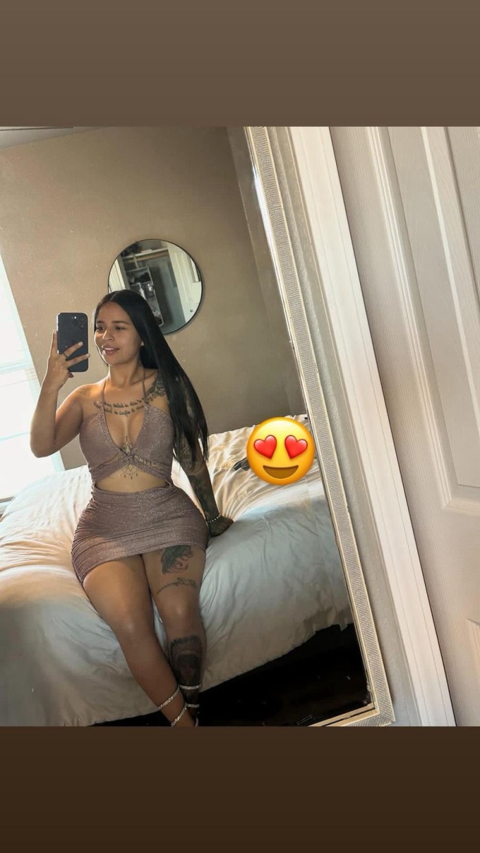 Mujer exótica, divertida y espectacular