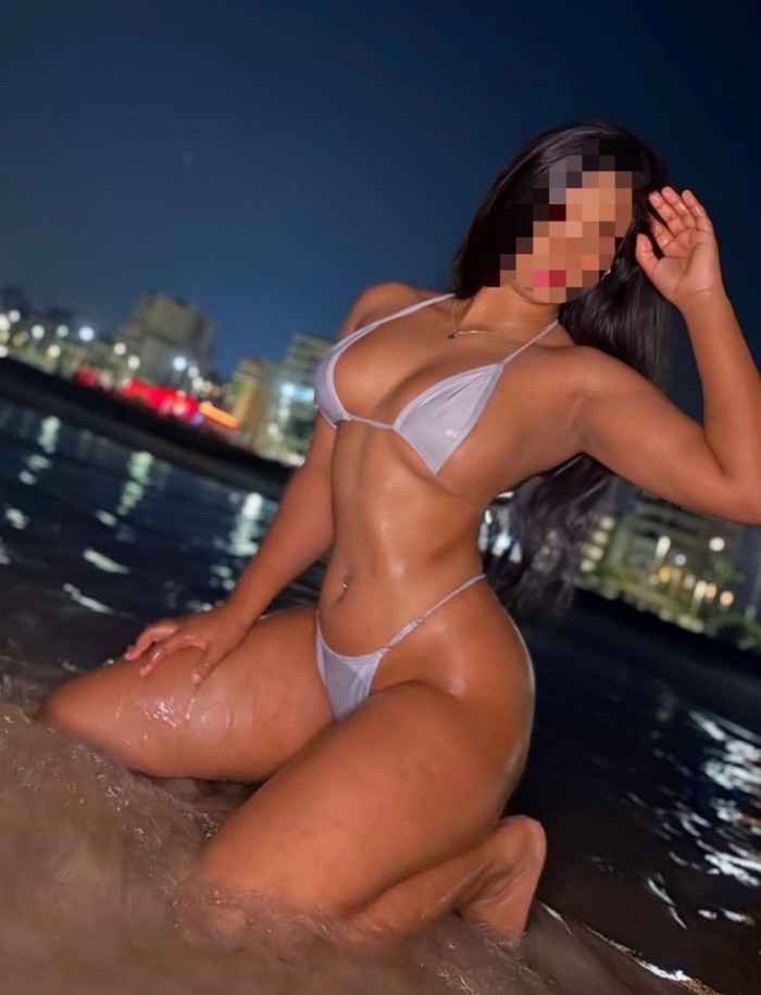 EN GANDIA – CHICA ARDIENTE Y MORBOSA. EXTREMADAMENTE CACHONDA