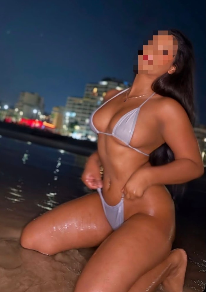 EN GANDIA – CHICA ARDIENTE Y MORBOSA. EXTREMADAMENTE CACHONDA