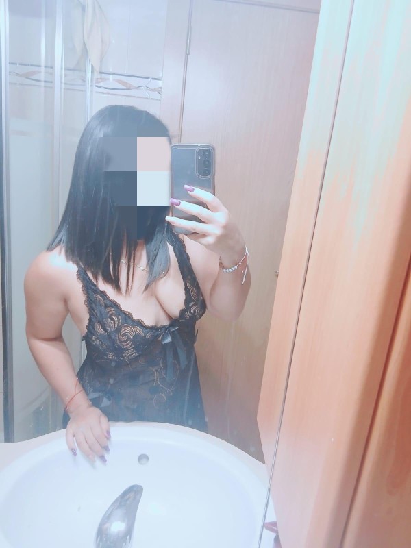 Despampanante sexy latina nueva en la ciudad, ven