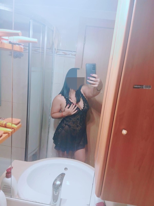 Despampanante sexy latina nueva en la ciudad, ven