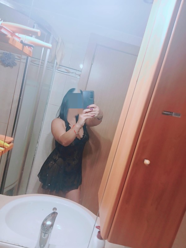 Despampanante sexy latina nueva en la ciudad, ven