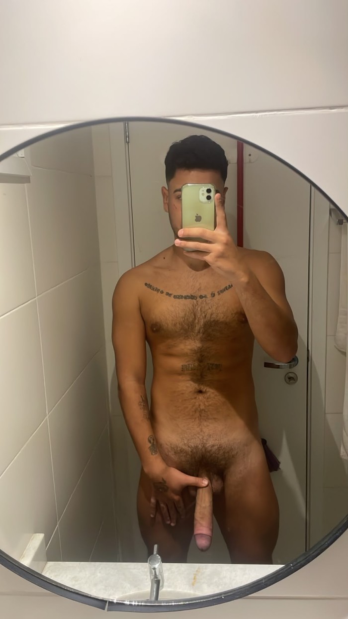 Garoto bronzeado 22 CM