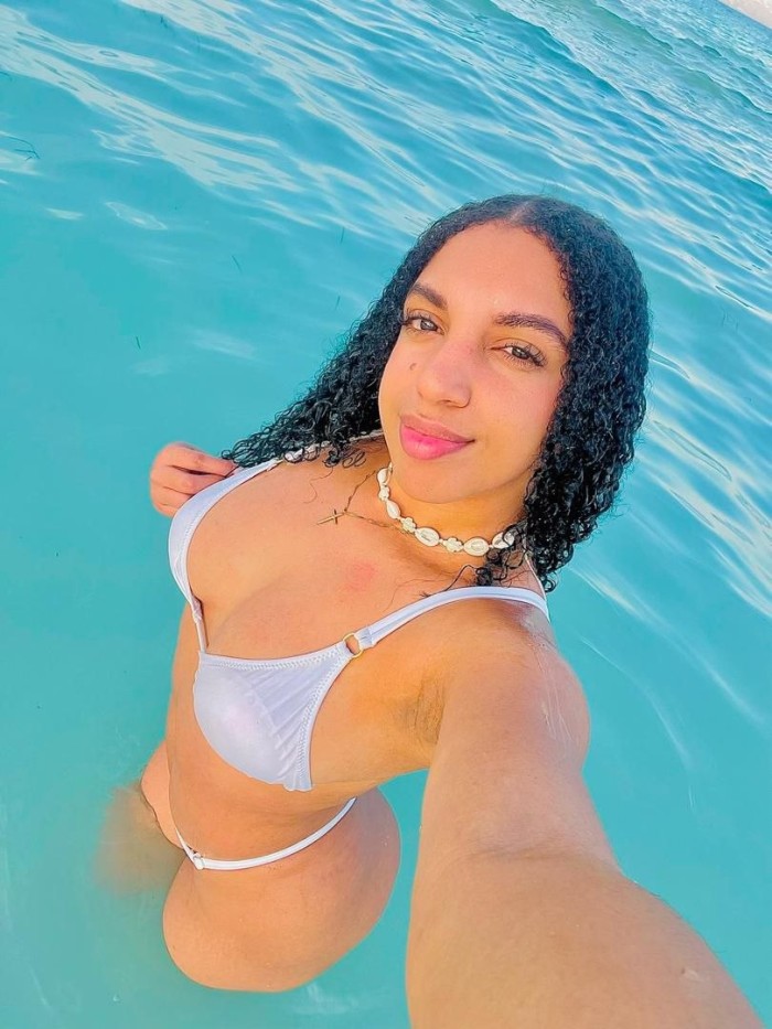 COLOMBIANA, JOVEN ENCUENTRO ESPECIAL 24H