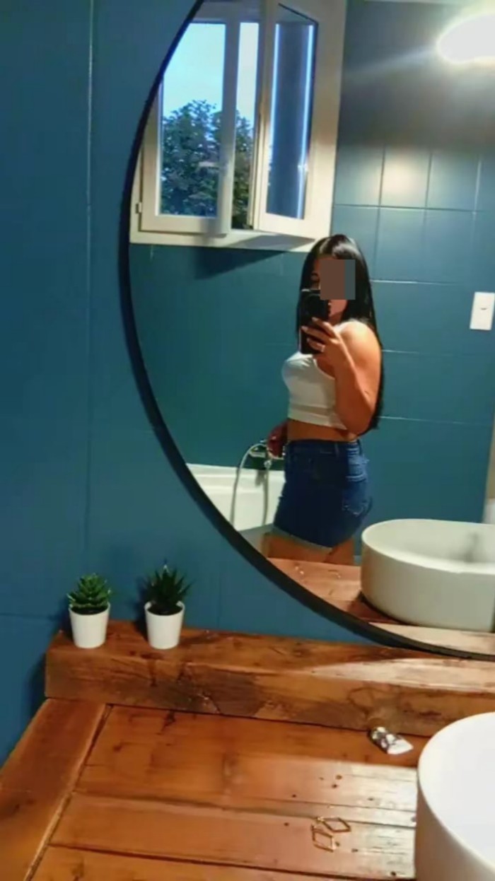ARDIENTE SENSUAL APASIONADA DESEOSA DE SEXO