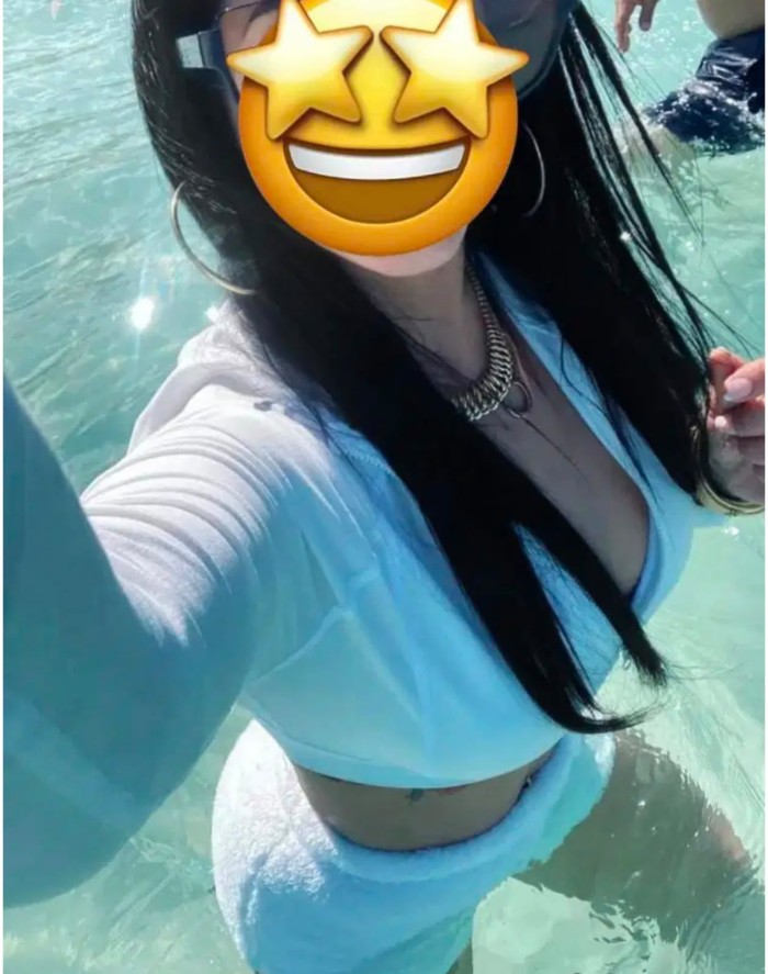 SOMOS 2 AMIGAS RECIEN LLEGADAS PARA TRIOS ATREVETE