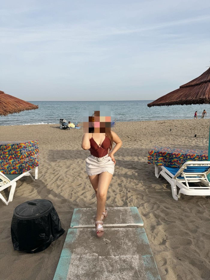 NOVEDAD EN MALAGA NIÑA TRAVIESA 24/7