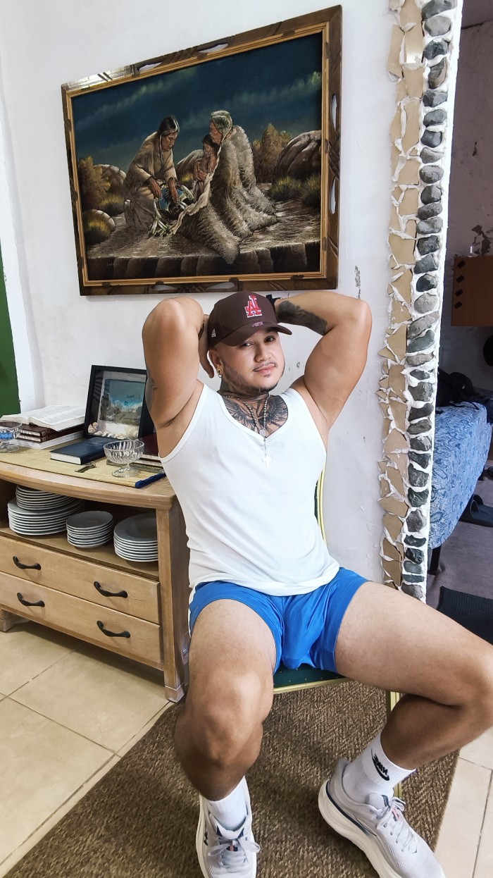 CHICO DE COMPAÑÍA VENEZOLANO EN LAS PALMAS.XXX….
