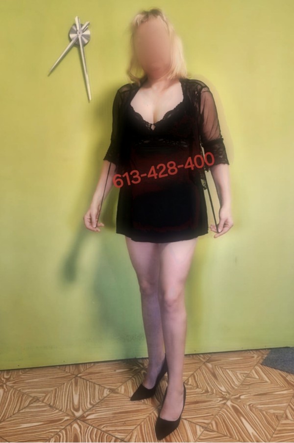 RUBIA MULTIORGASMICA VEN A DISFRUTAR