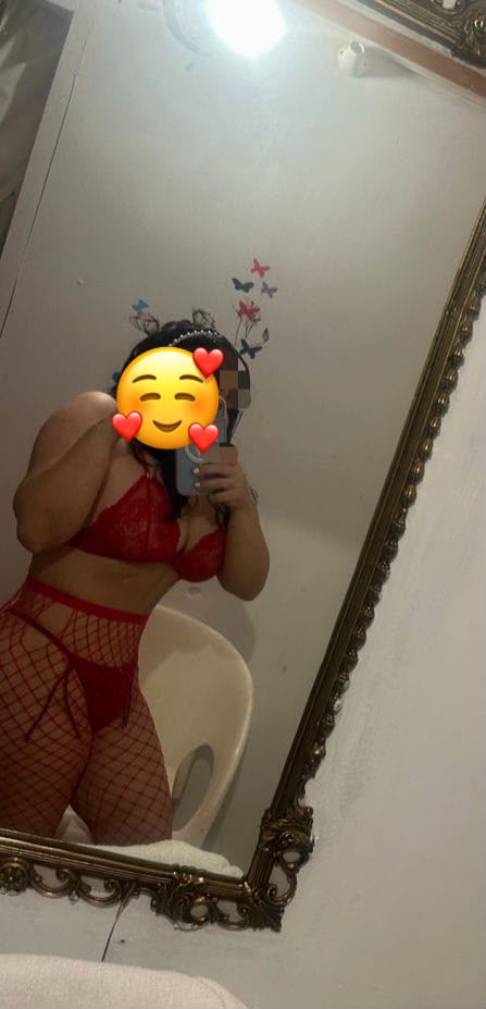 Peruana guapita simpatica  novedad  en segovia