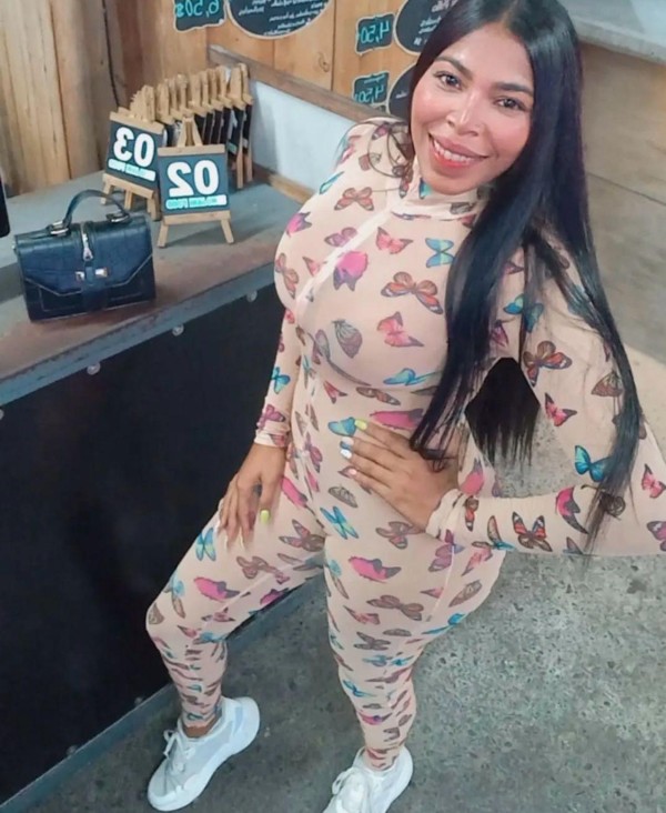 Mulata ideal para tus caprichos y fantasias salidas 24 h