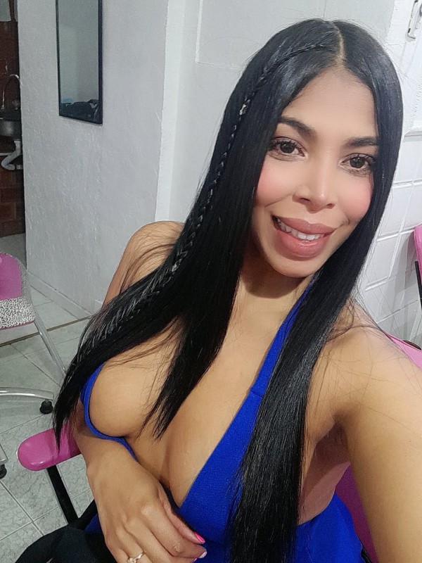 Mulata ideal para tus caprichos y fantasias salidas 24 h