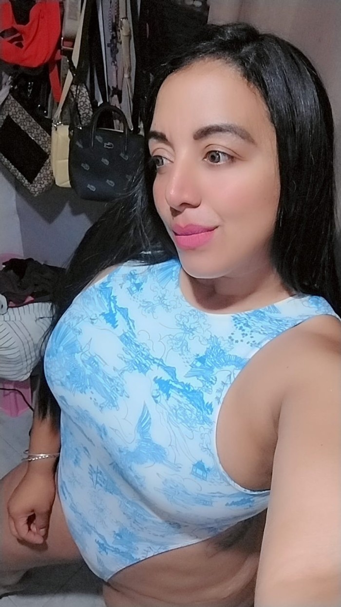 VENEZOLANA PARA DISFRUTAR SIN RESERVAS, 674929778