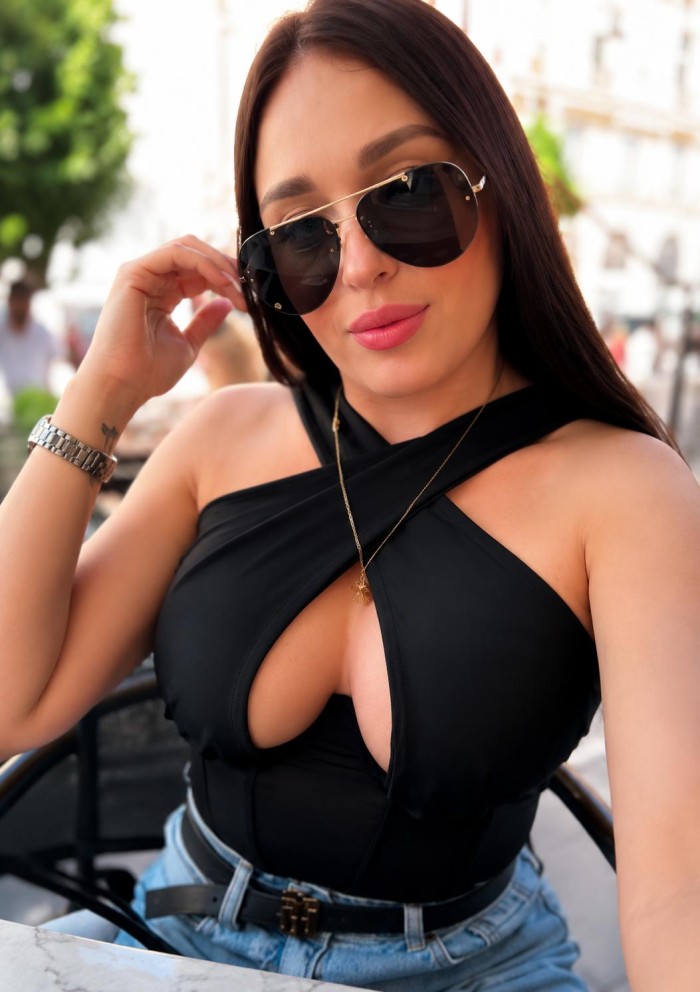 APASIONADA CACHONDA SENSUAL EN LOS CRISTIANOS