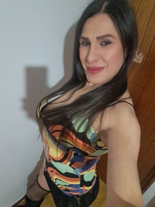 KIARA ADICTA AL SEXO VICIOSA MUY IMPLICADA EN BURGOS GAMONAL