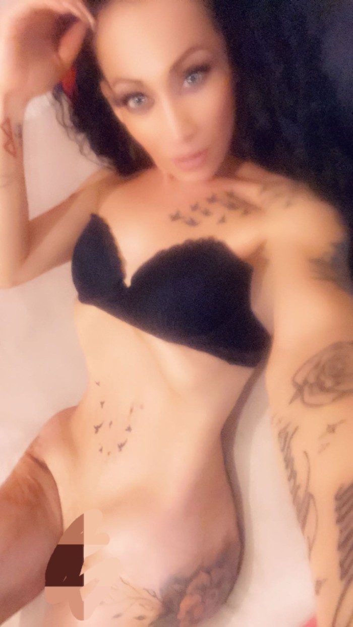 Transexual colombiana Alejandra blanes