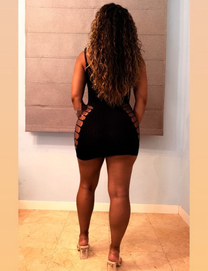 Jovencita Latina muy cachonda