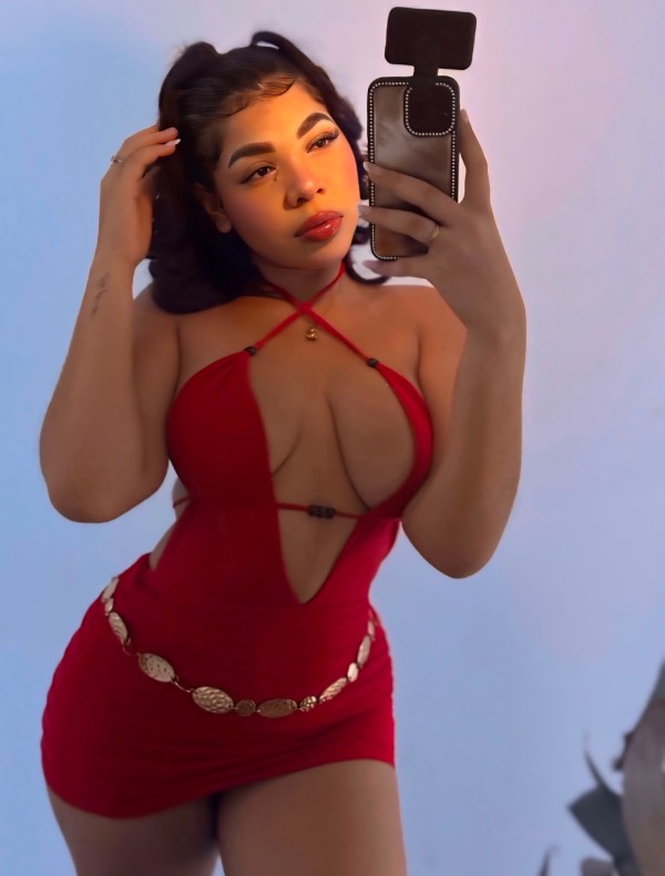 ¡JOVENCITA FIESTERA MUY EXTROVERTIDA! (PIS PRIVAT)