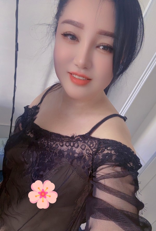 ESCORT ASIÁTICA INDEPENDIENTE NOVEDAD EN BARCELONA