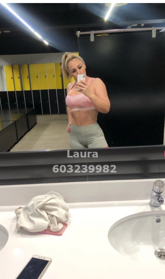 LAURA OFREZCO DE TODO Y PARA TODOS LOS GUSTO