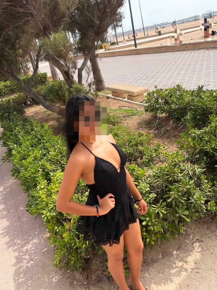 AINARA,19 AÑOS.